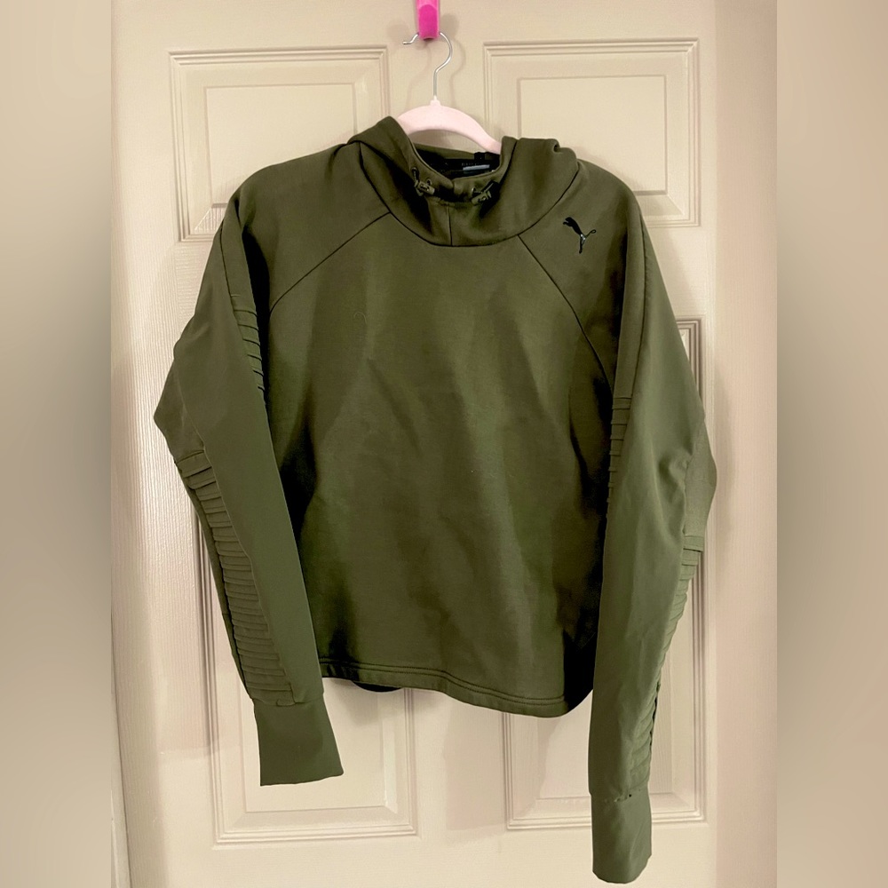 Army Green Puma Hoodie Size L